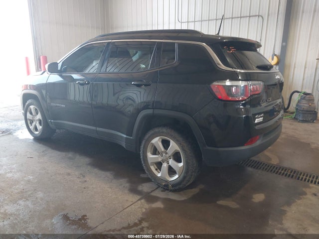 2018 Jeep Compass Latitude 4x4 მანქანა იყიდება აუქციონზე, vin: 3C4NJDBB7JT199707, აუქციონის ნომერი: 45739902