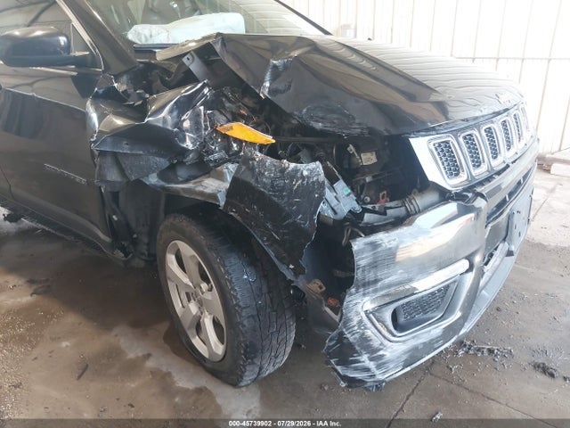 2018 Jeep Compass Latitude 4x4 მანქანა იყიდება აუქციონზე, vin: 3C4NJDBB7JT199707, აუქციონის ნომერი: 45739902