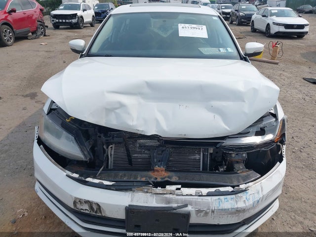3VWDB7AJ9HM306499 Volkswagen Jetta 1.4t Se