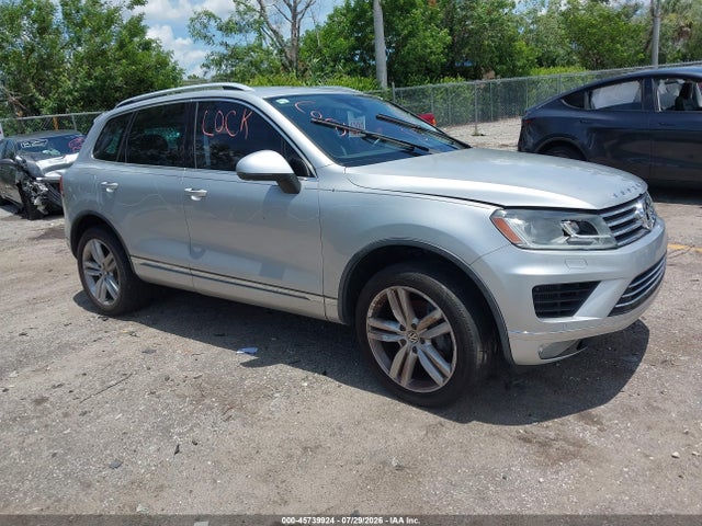 2016 Volkswagen Touareg Tdi Sport W/technology მანქანა იყიდება აუქციონზე, vin: WVGEP9BPXGD004796, აუქციონის ნომერი: 45739924