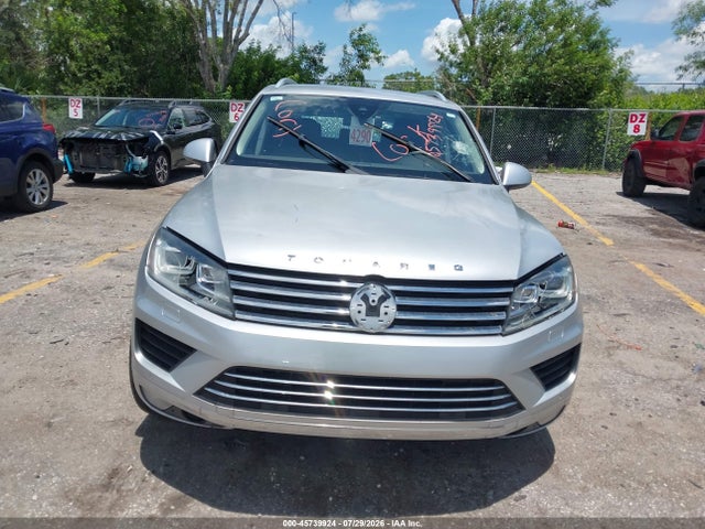 2016 Volkswagen Touareg Tdi Sport W/technology მანქანა იყიდება აუქციონზე, vin: WVGEP9BPXGD004796, აუქციონის ნომერი: 45739924