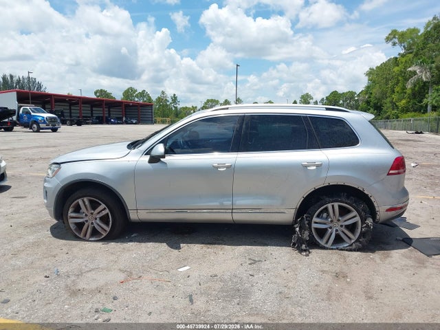 2016 Volkswagen Touareg Tdi Sport W/technology მანქანა იყიდება აუქციონზე, vin: WVGEP9BPXGD004796, აუქციონის ნომერი: 45739924