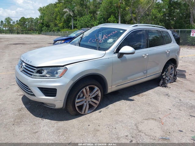 2016 Volkswagen Touareg Tdi Sport W/technology მანქანა იყიდება აუქციონზე, vin: WVGEP9BPXGD004796, აუქციონის ნომერი: 45739924