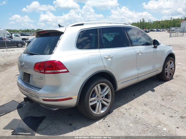 2016 Volkswagen Touareg Tdi Sport W/technology მანქანა იყიდება აუქციონზე, vin: WVGEP9BPXGD004796, აუქციონის ნომერი: 45739924