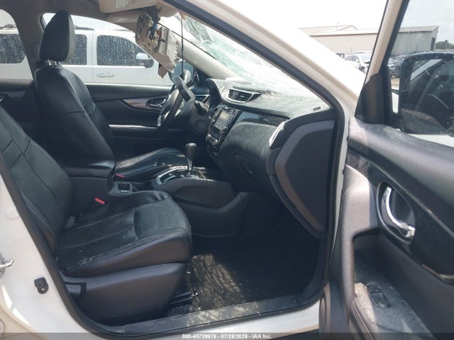 2016 Nissan Rogue Sl მანქანა იყიდება აუქციონზე, vin: KNMAT2MT0GP690684, აუქციონის ნომერი: 45739976