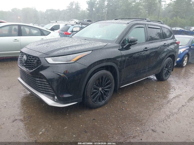 Toyota Highlander Xse 2023 5TDKDRBH2PS029771 Image 2