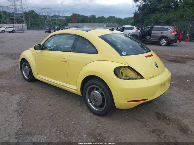 2013 Volkswagen Beetle 2.5l მანქანა იყიდება აუქციონზე, vin: 3VWJP7AT5DM647740, აუქციონის ნომერი: 45740074