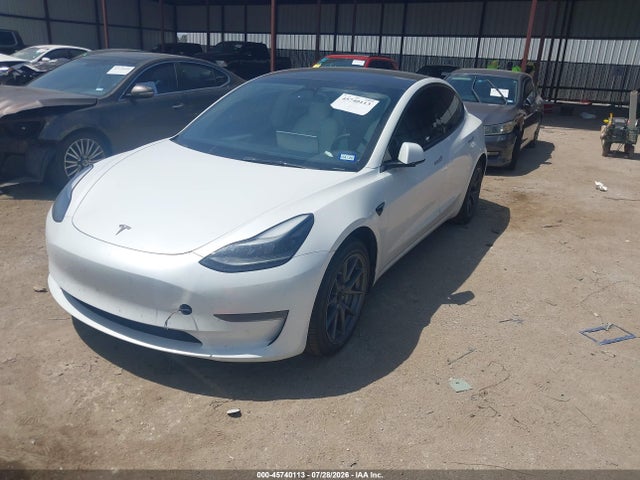 Tesla Model 3 Rear-wheel Drive 2023 5YJ3E1EAXPF564322 Image 2