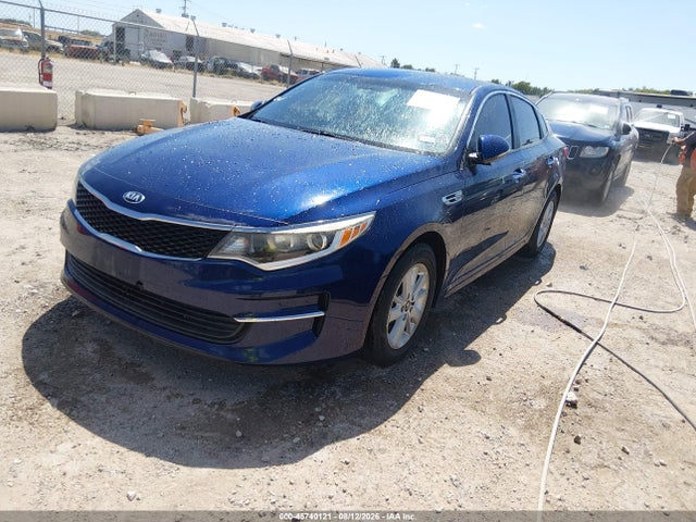 KIA Optima Lx 2017 5XXGT4L32HG155663 Image 2