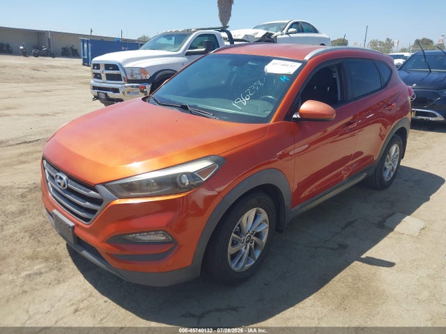 Hyundai TUCSON SE 2016 KM8J33A46GU239341 Image 2