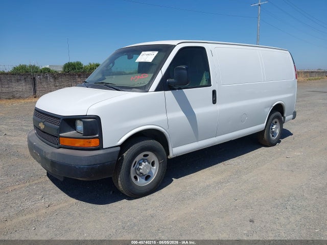 Chevrolet Express 2500 Work Van 2016 1GCWGAFF0G1202770 Image 2