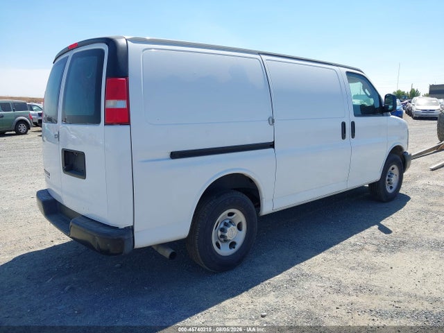 Chevrolet Express 2500 Work Van 2016 1GCWGAFF0G1202770 Image 4