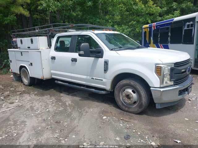 Продаж на аукціоні авто 2018 Ford F-350 Chassis Xl, vin: 1FD8W3GT7JEC27608, номер лоту: 45740217