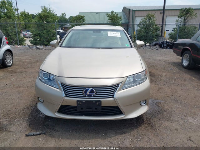 Продажа на аукционе авто 2015 Lexus Es 300h, vin: JTHBW1GG9F2094360, номер лота: 45740227