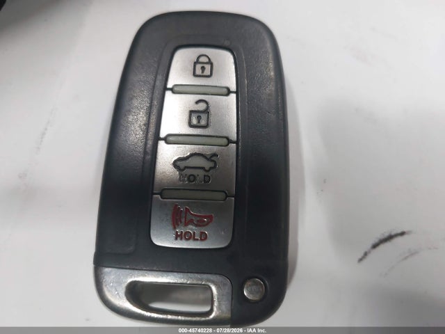 2014 Hyundai Sonata Hybrid მანქანა იყიდება აუქციონზე, vin: KMHEC4A45EA113798, აუქციონის ნომერი: 45740228