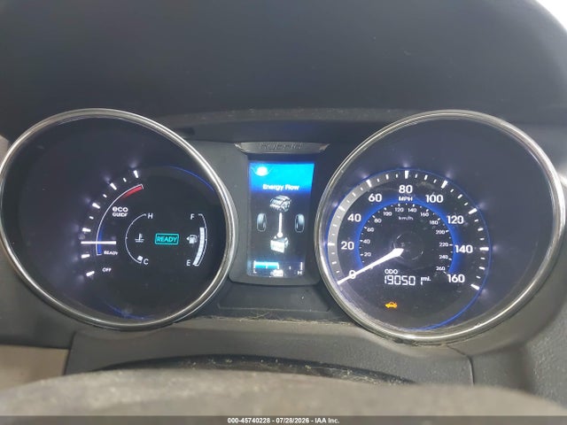 2014 Hyundai Sonata Hybrid მანქანა იყიდება აუქციონზე, vin: KMHEC4A45EA113798, აუქციონის ნომერი: 45740228
