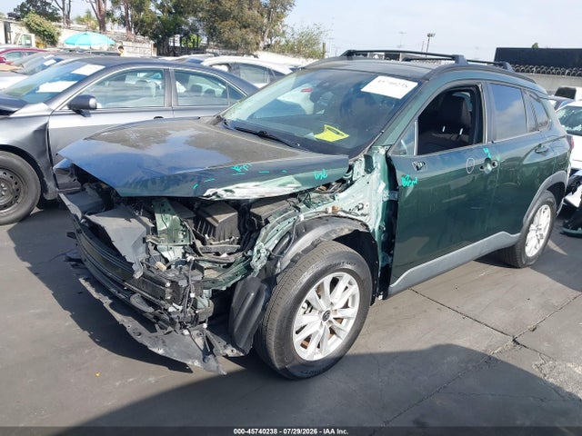 Toyota Corolla Cross Le 2022 7MUCAABG5NV031703 Image 2