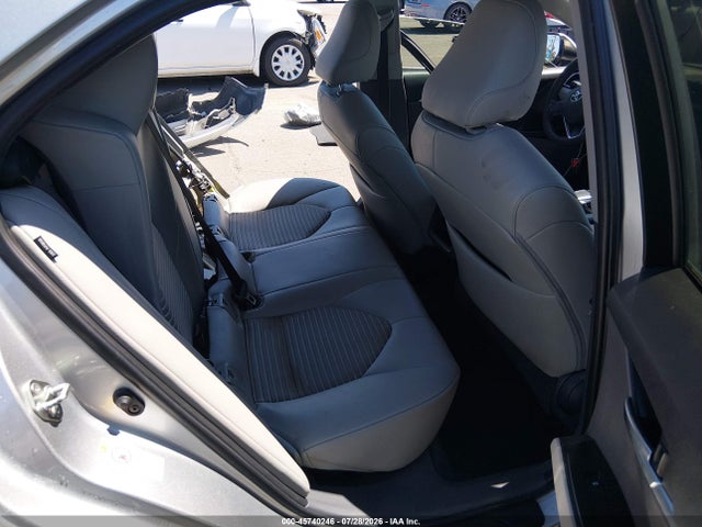 Продаж на аукціоні авто 2018 Toyota Camry Se, vin: 4T1B11HK2JU108532, номер лоту: 45740246
