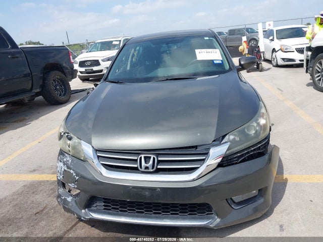 2014 Honda Accord Sport მანქანა იყიდება აუქციონზე, vin: 1HGCR2F52EA143990, აუქციონის ნომერი: 45740252