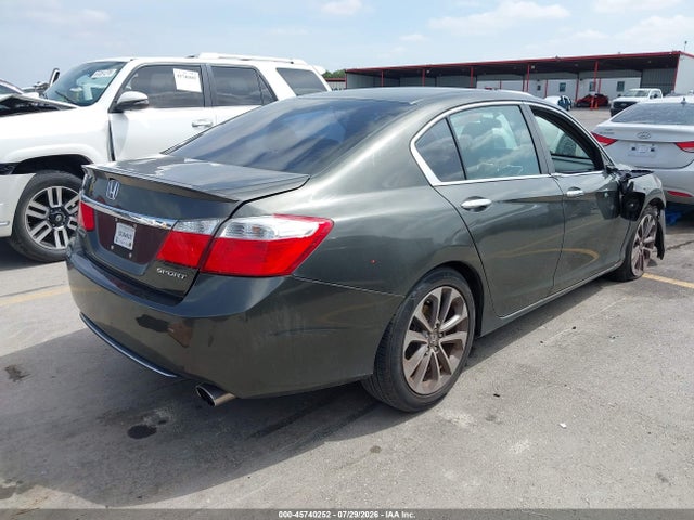 2014 Honda Accord Sport მანქანა იყიდება აუქციონზე, vin: 1HGCR2F52EA143990, აუქციონის ნომერი: 45740252