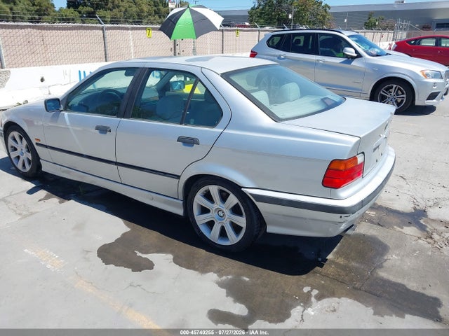 Продаж на аукціоні авто 1998 Bmw 328i, vin: WBACD4326WAV64600, номер лоту: 45740255