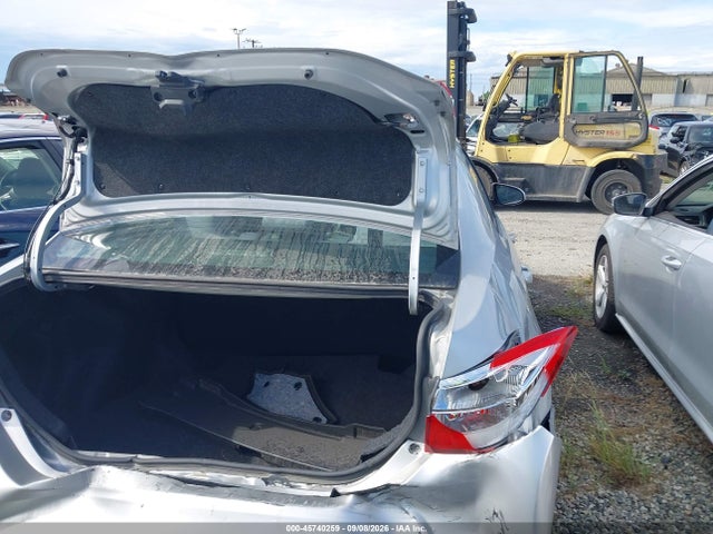 2T1BURHE7FC417387 Toyota COROLLA LE