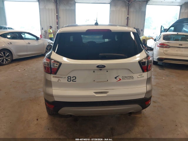 45740310 :رقم المزاد ، 1FMCU9GD4HUE49079 vin ، 2017 Ford Escape Se مزاد بيع