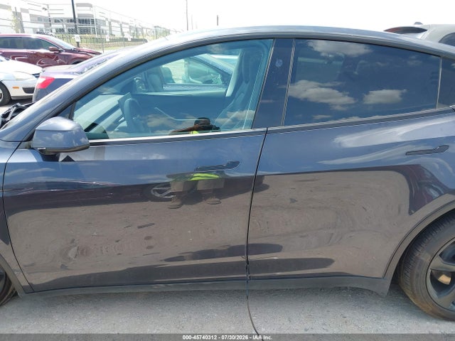 45740312 :رقم المزاد ، 7SAYGDEE4TA413152 vin ، 2026 Tesla Model Y All-wheel Drive/long Range Launch Series/premium All-wheel Drive مزاد بيع