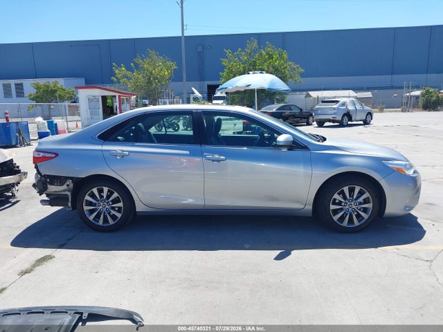 4T1BF1FK1FU877440 Toyota CAMRY XLE