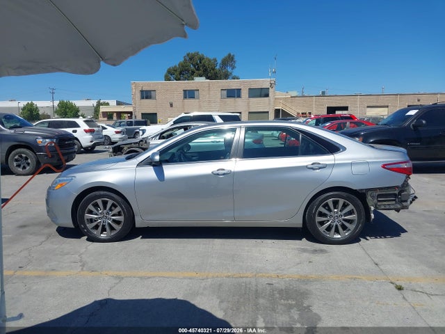 4T1BF1FK1FU877440 Toyota CAMRY XLE