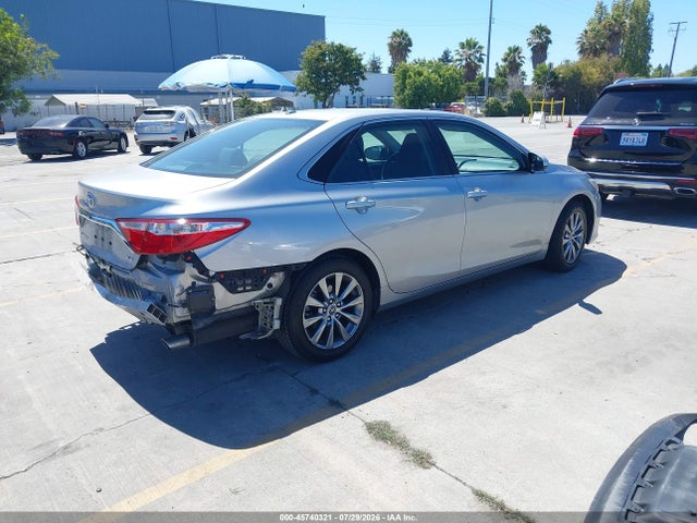 4T1BF1FK1FU877440 Toyota CAMRY XLE