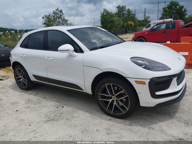 Продажа на аукционе авто 2022 Porsche Macan, vin: WP1AA2A54NLB10626, номер лота: 45740325