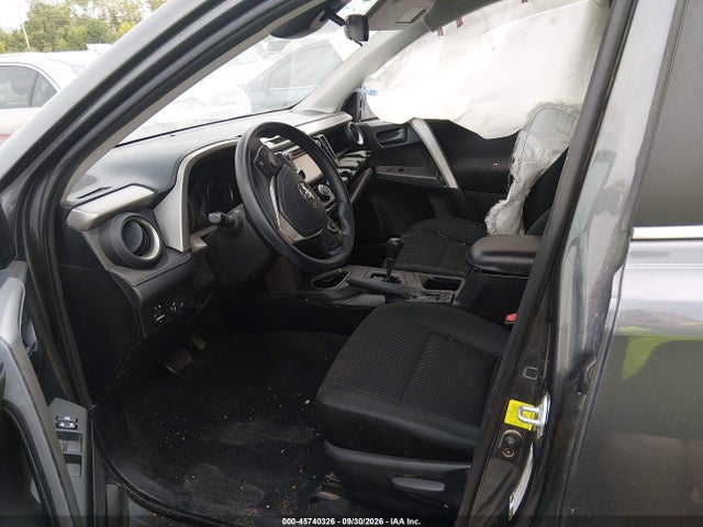 Продажа на аукционе авто 2018 Toyota Rav4 Le, vin: 2T3ZFREV8JW439670, номер лота: 45740326