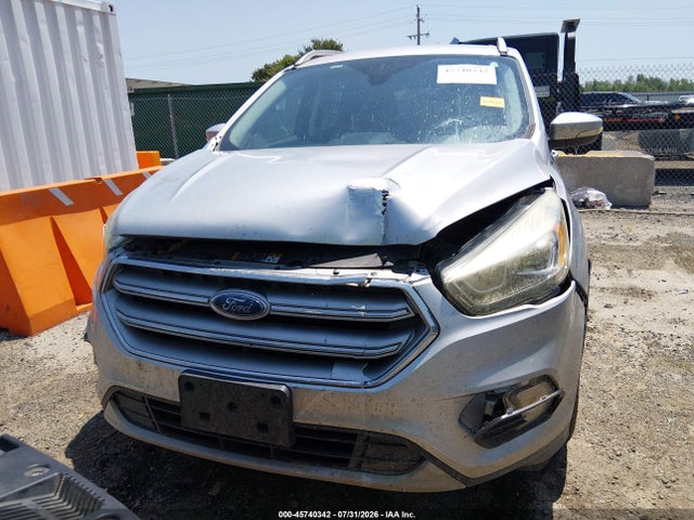 Продаж на аукціоні авто 2017 Ford Escape Titanium, vin: 1FMCU0JD6HUE47449, номер лоту: 45740342