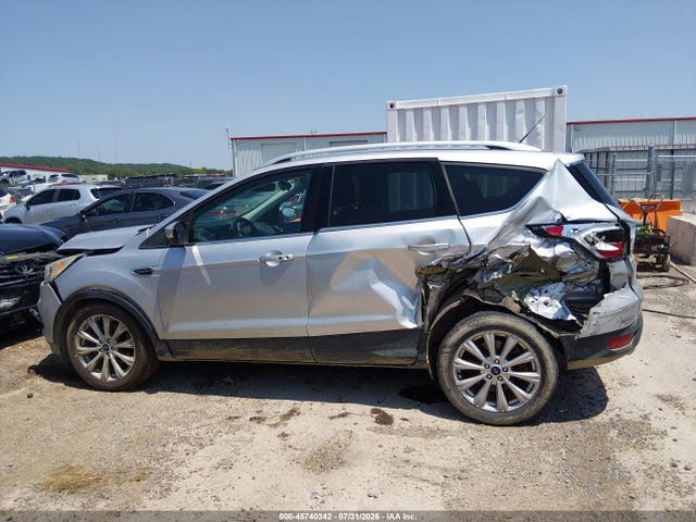 Продаж на аукціоні авто 2017 Ford Escape Titanium, vin: 1FMCU0JD6HUE47449, номер лоту: 45740342