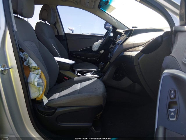 2017 Hyundai Santa Fe Sport 2.4l მანქანა იყიდება აუქციონზე, vin: 5XYZT3LB2HG392689, აუქციონის ნომერი: 45740367