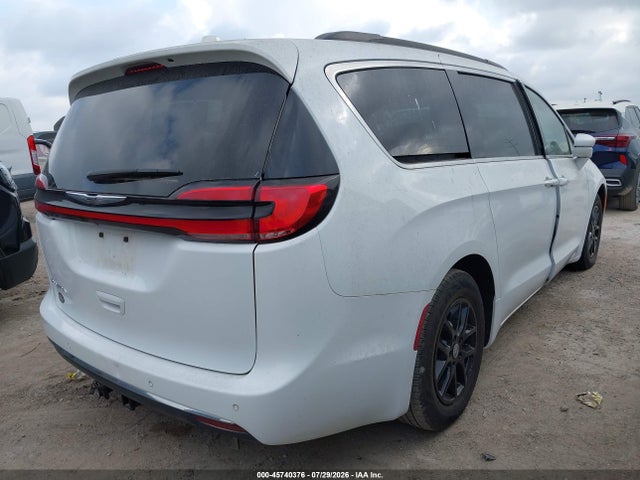 Продажа на аукционе авто 2022 Chrysler Pacifica Touring L, vin: 2C4RC1BG4NR144761, номер лота: 45740376