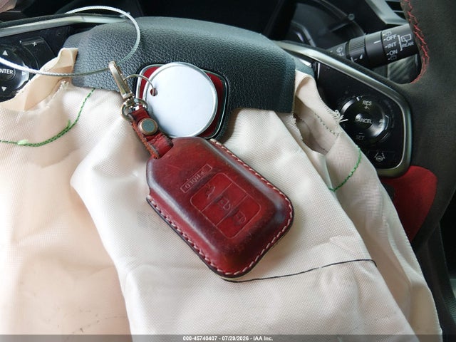 45740407 :رقم المزاد ، SHHFK8G76MU205429 vin ، 2021 Honda Civic Type R Touring مزاد بيع