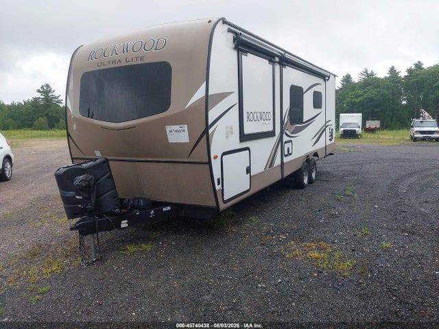 2019 Rockwood Ultra Lite მანქანა იყიდება აუქციონზე, vin: 4X4TRLB22KZ158433, აუქციონის ნომერი: 45740438