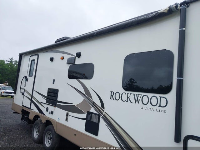 2019 Rockwood Ultra Lite მანქანა იყიდება აუქციონზე, vin: 4X4TRLB22KZ158433, აუქციონის ნომერი: 45740438