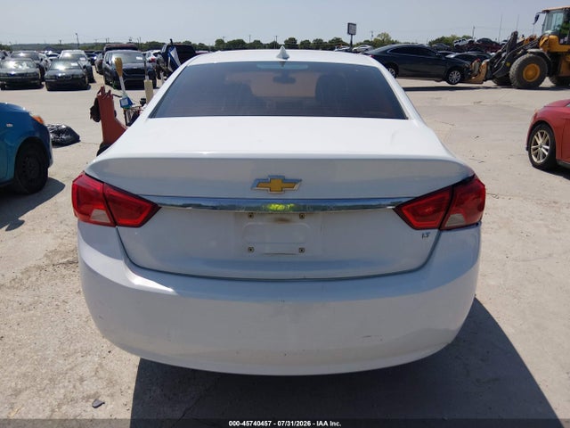 Chevrolet IMPALA 1LT 2017 2G1105SA3H9129626 Image 16