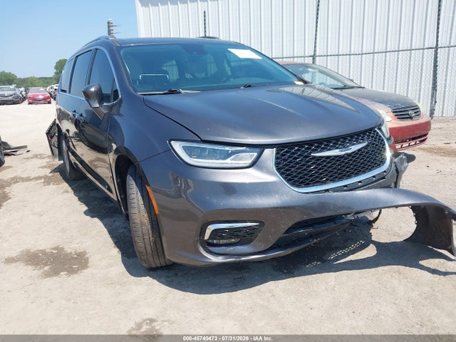 Auction sale of the 2021 Chrysler Pacifica Touring L, vin: 2C4RC1BG7MR528080, lot number: 45740473