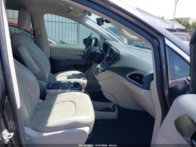 45740473 :رقم المزاد ، 2C4RC1BG7MR528080 vin ، 2021 Chrysler Pacifica Touring L مزاد بيع