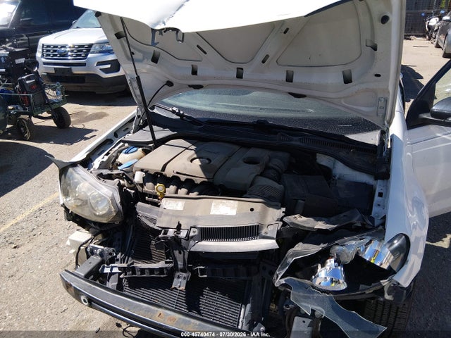 2014 Volkswagen Golf 2.5l (a6) (no Longer Orderable) მანქანა იყიდება აუქციონზე, vin: WVWDB7AJ0EW001665, აუქციონის ნომერი: 45740474