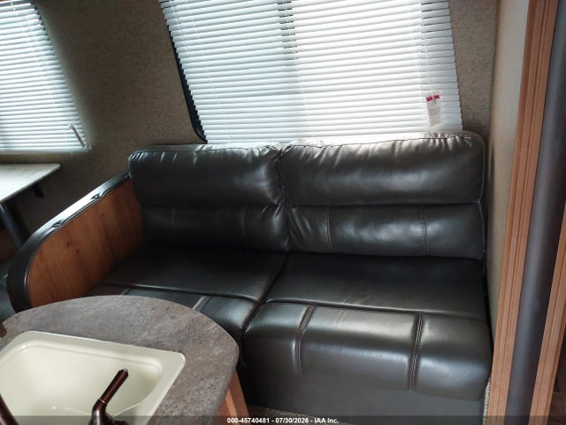 Gulfstream Other 2017 1NL1GTM2XH1123625 Image 15