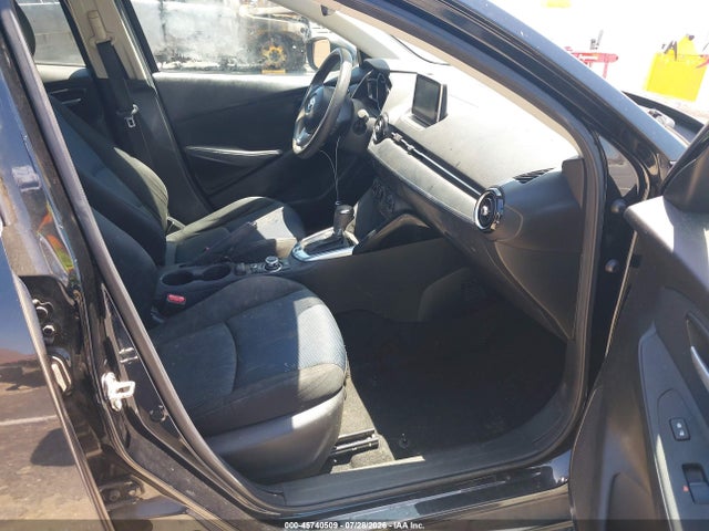 3MYDLBYV6HY160813 Toyota YARIS IA