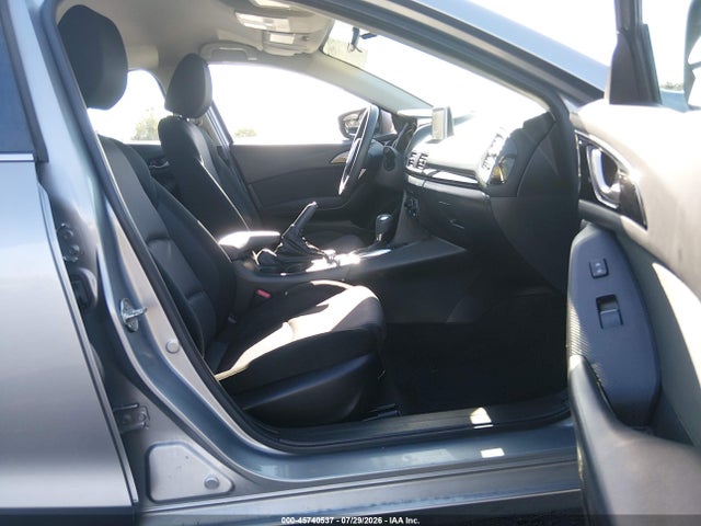JM1BM1U76G1335407 Mazda Mazda3 I Sport