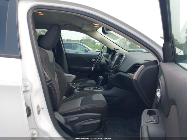 Продаж на аукціоні авто 2016 Jeep Cherokee Sport, vin: 1C4PJMAB5GW240414, номер лоту: 45740552
