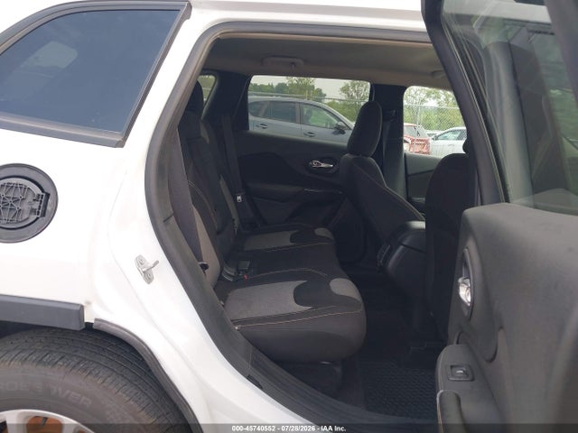 Продаж на аукціоні авто 2016 Jeep Cherokee Sport, vin: 1C4PJMAB5GW240414, номер лоту: 45740552