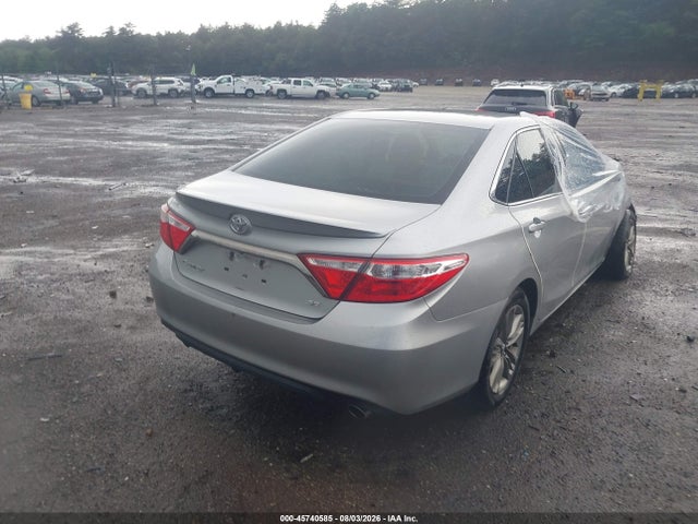 4T1BF1FK2HU748786 Toyota CAMRY SE